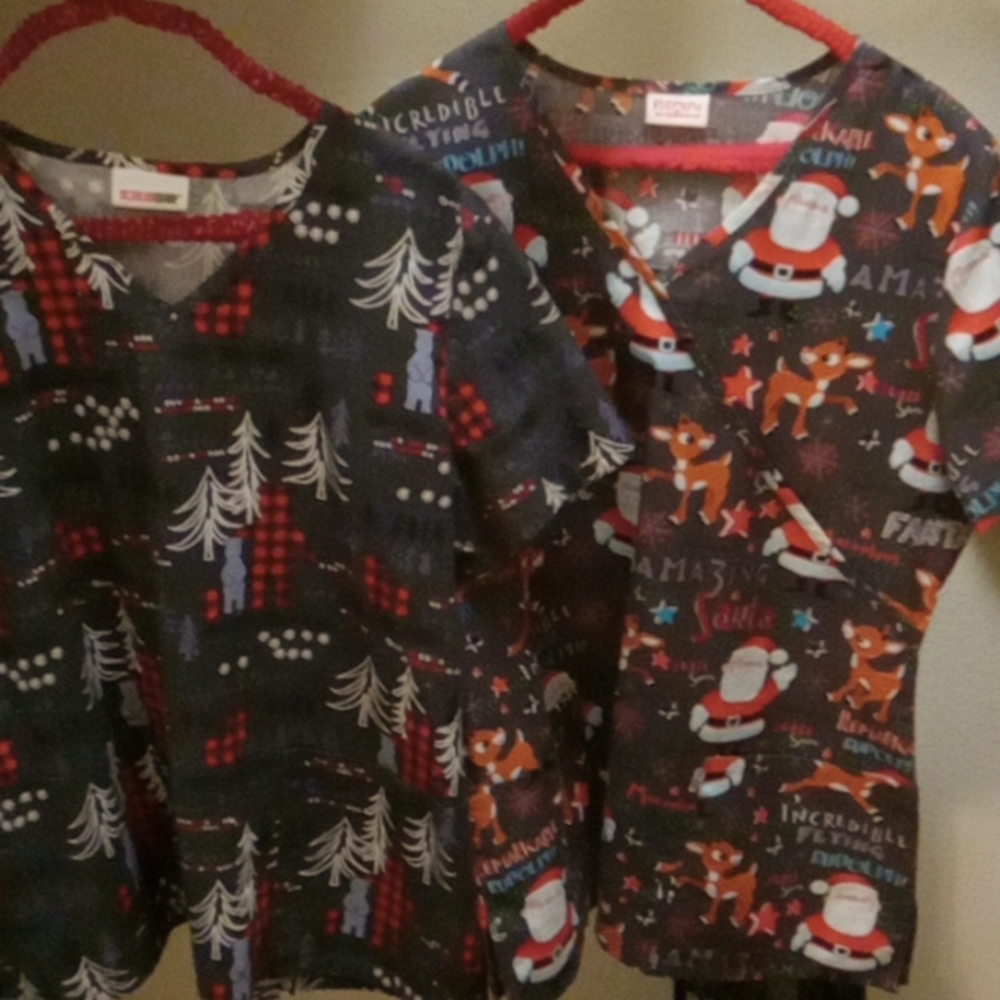 2 scrub tops